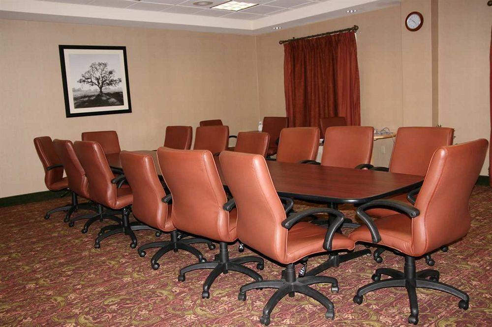 Hotel Hampton By Hilton Brattleboro Facilidades foto
