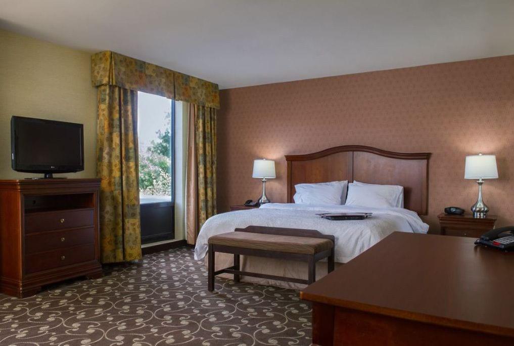 Hotel Hampton By Hilton Brattleboro Exterior foto