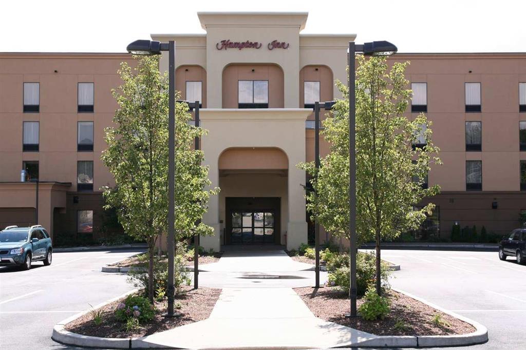 Hotel Hampton By Hilton Brattleboro Exterior foto